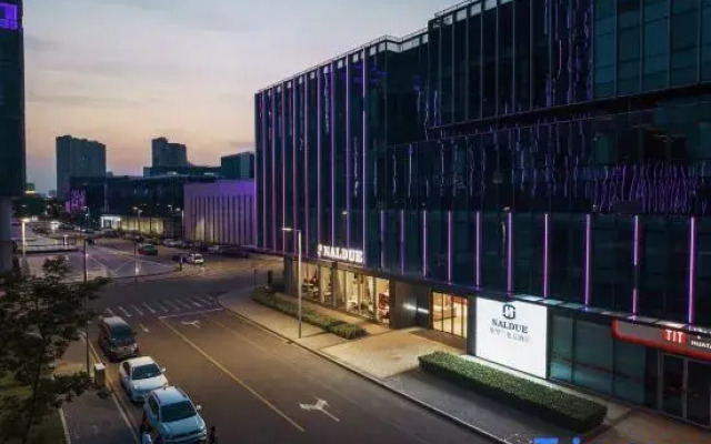 Naldue Esports Hotel (Financial Center Branch)