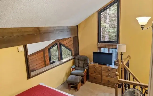 Ski Access SS7B Retreat Pet Friendly