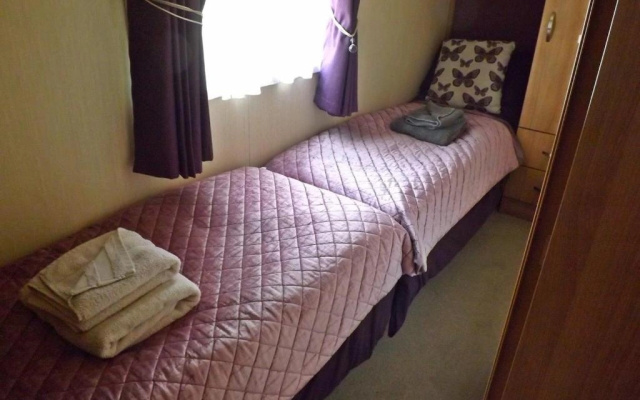 32 Dayven Lodge