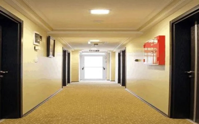 Ada Elit Hotel