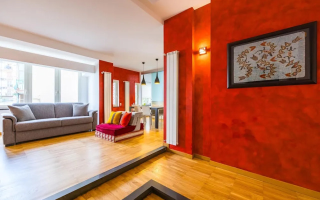 Fresh and Trendy Flat at Vomero