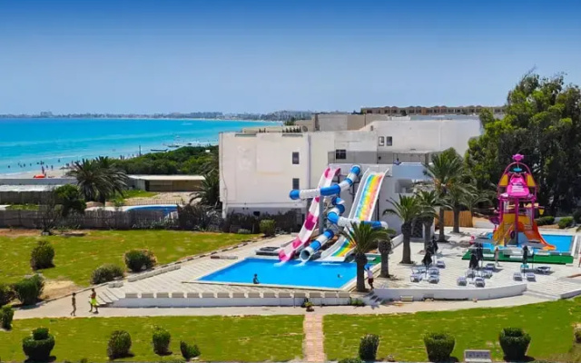 Monarque El Fatimi & Aquapark