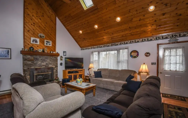 Home Sweet Cabin 4 Bedroom House