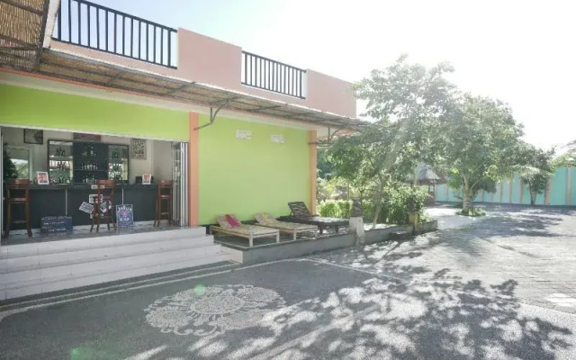 Tirai Bambu Jimbaran