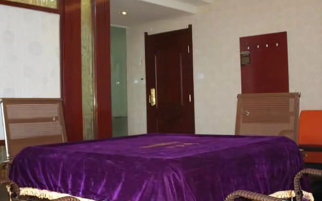 Alxa Left Banner Shuiyunxuan Hotel (Tu'erhute North Road)