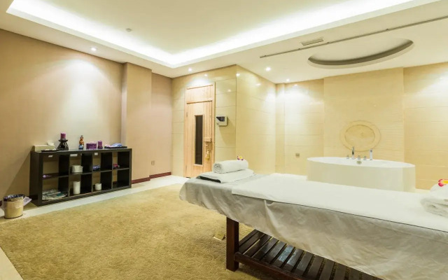 Regal Plaza Hotel & Residence