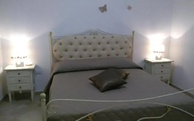 Elisea House