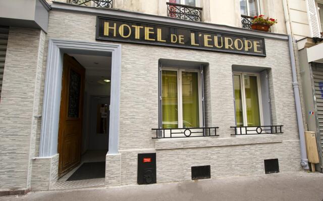 Hotel de l'Europe Belleville вид на фасад