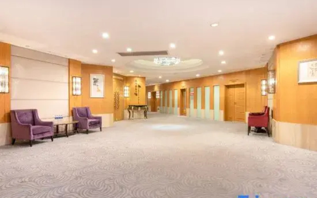 Wuzhou Hotel