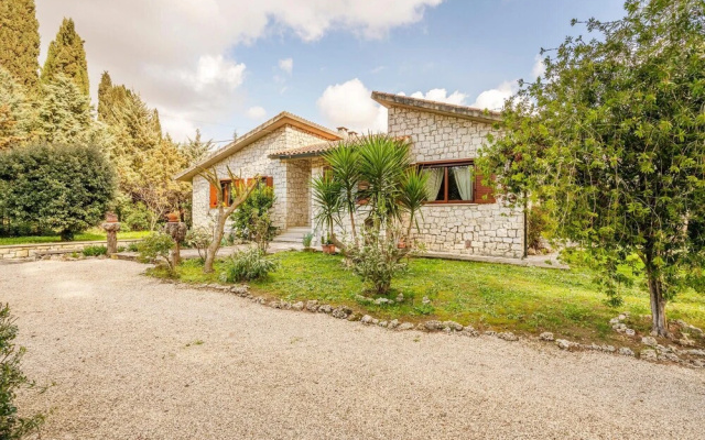 Nice Home in Saturnia With Wifi and 3 Bedrooms