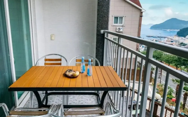 Geoje Island Casa di Mares Spa Pension