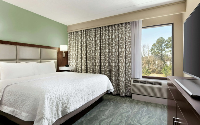 Hampton Inn by Hilton Richmond-North/Ashland