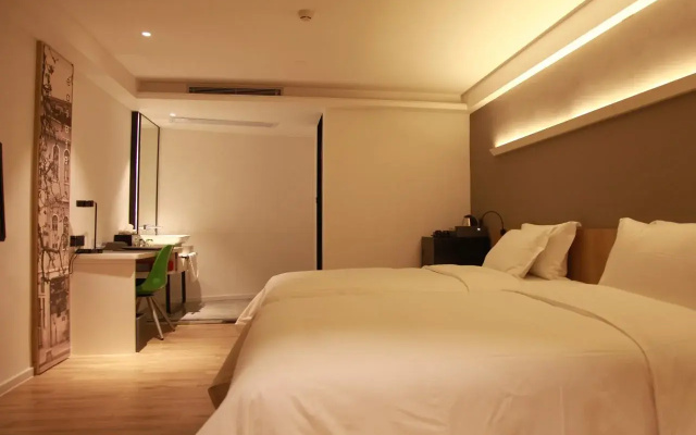 Easetel Hotel