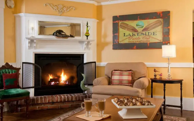 Squam Lake Inn