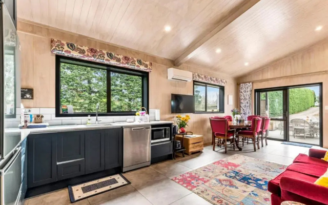 The Barn - Karaka Farm Stay