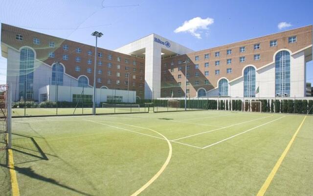 Отель Hilton Rome Airport спортивное сооружение