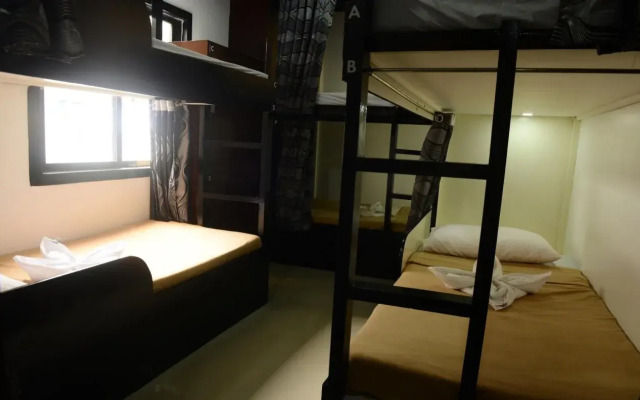 Island Hostel Boracay