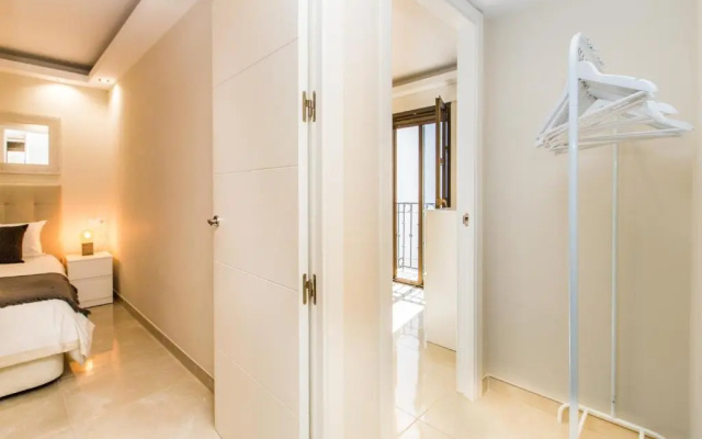 Luxurious 2 Bed Puerto Banús Apt - RDR193