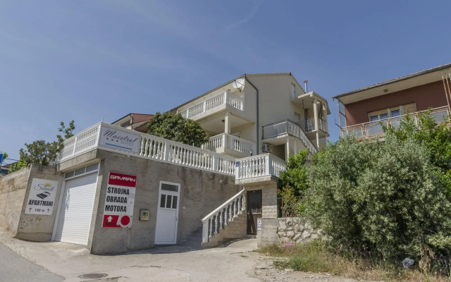 Apartments Maestral Suites