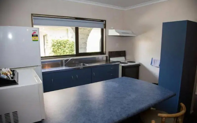 Econo Lodge The Villas