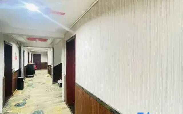 Zhujiang Haiyue Business Hotel Urumqi