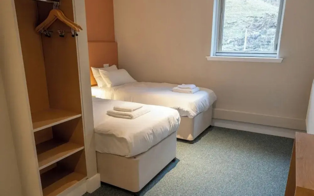 An Spiris Accommodation at Dundreggan Rewilding Centre