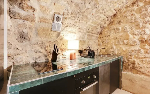 Appartement Spacieux - 3br/6p - Marais