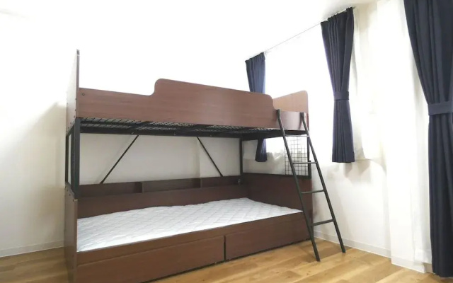 Alpha Square Minami 6 Jo 403