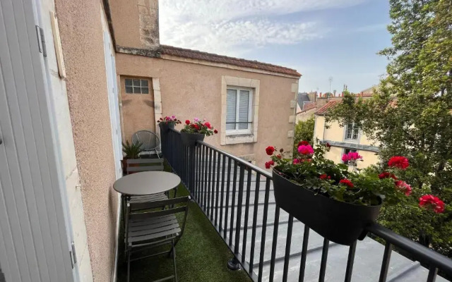 • Bel appartement - centre historique de Poitiers