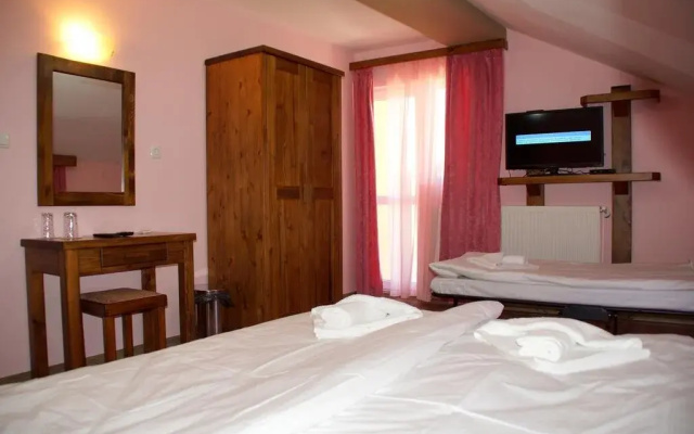 Marinela Guesthouse