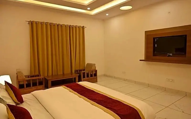 Shiva Palace by Golden Leaf Hotels