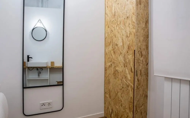 Charming & Modern 2bed in Madrid's City Center