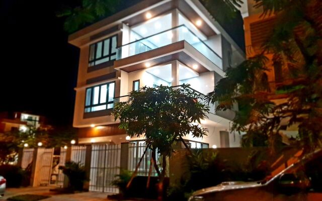 Отель Sunshine Villa Вьетнам, Нячанг - отзывы, цены и фото номеров - забронировать отель Sunshine Villa онлайн вид на фасад
