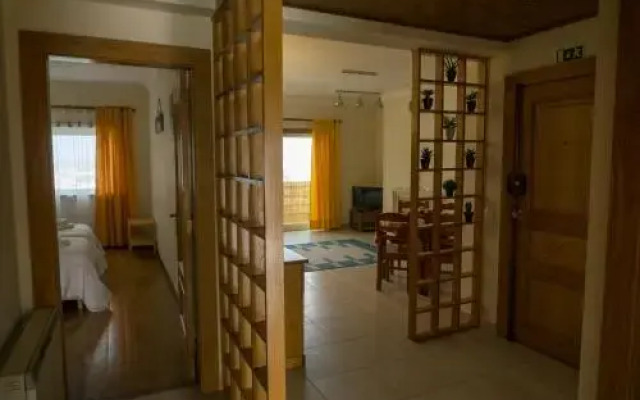 Sun & Wave Apartment