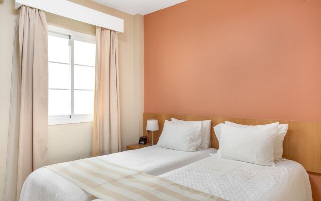 Отель Royal Oasis Club at Pueblo Quinta by Diamond Resorts вид на фасад