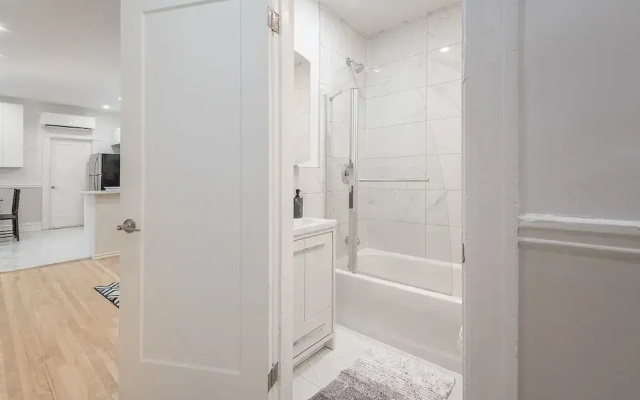 5225 rue Saint-urbain