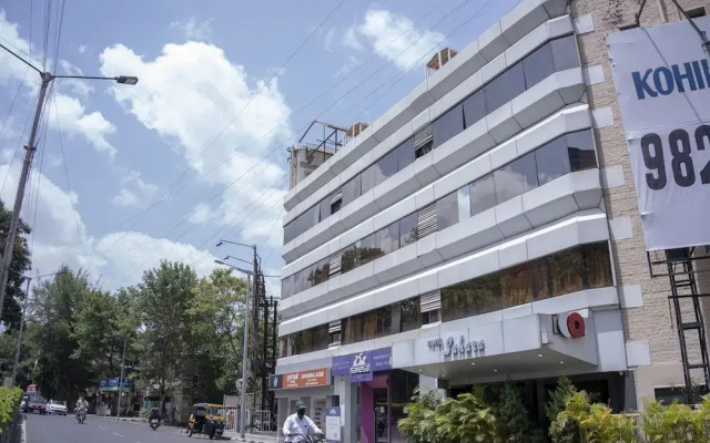 Hotel Sahara Pune