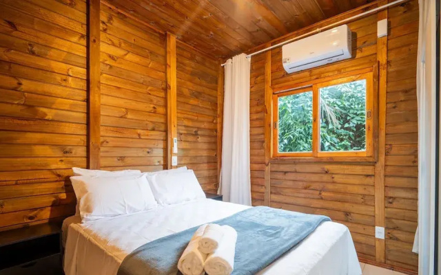 Wooden Retreat Near Lagoa da Conceicao Knu0170