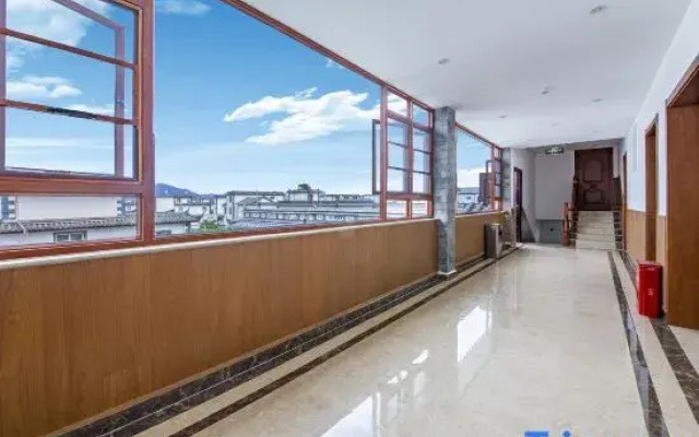 Muhu Inn (Xizhou Ancient Town Branch)