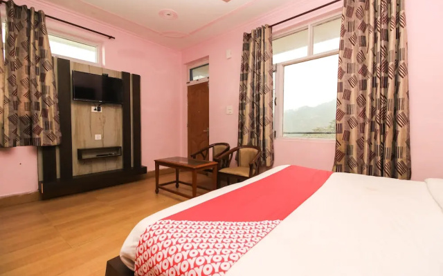 Oyo 28144 Hotel Krishna