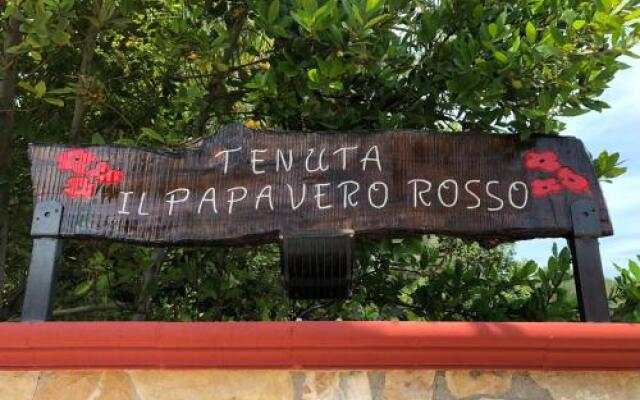 Отель Tenuta Il Papavero Rosso Кутрофьяно вид на фасад