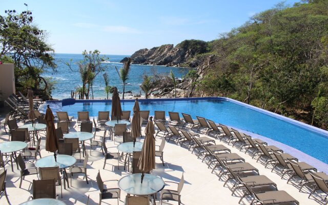 Coral Blue Hotels & Resorts in Crucecita, Mexico from 113$, photos, reviews  