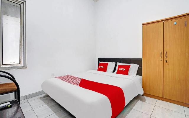 Hotel O Srimahi Residence