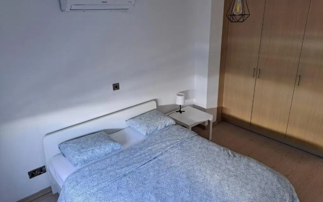 Modern Suite, XL balcony, parking