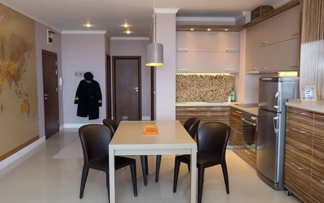 Explorer of the Seas - Splendid 3bd, Pool, Terrace