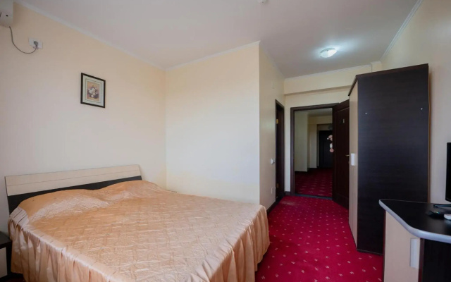Hotel Coral