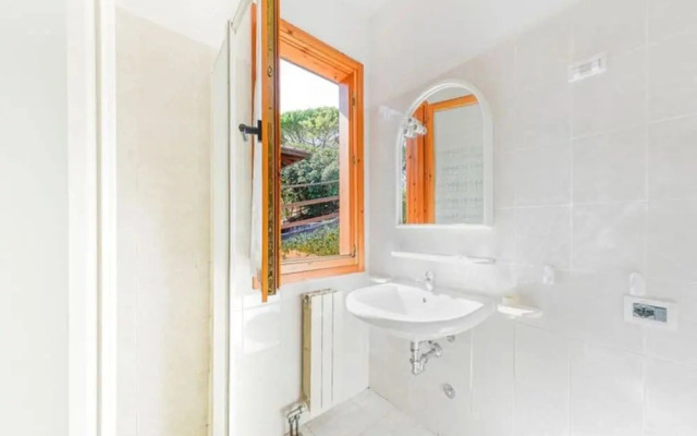 Holiday Complex With Pool in Andora