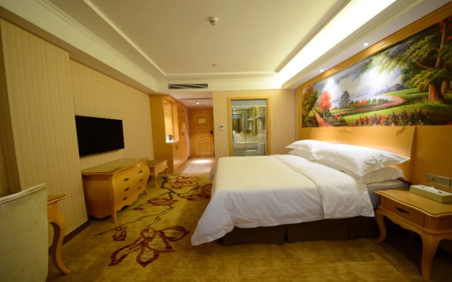 Vienna International Hotel