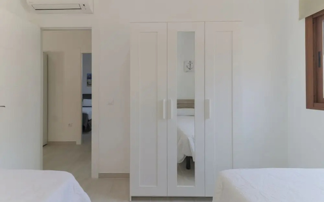 New 2 Bedrooms Apartment Plaza de la Merced