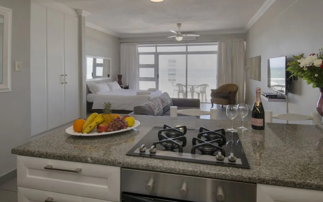 606 Umdloti Beach Resort
